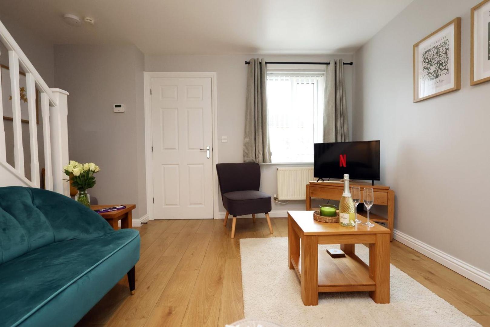 Relaxing 2-Bed Coastal Escape In Port Talbot公寓 外观 照片